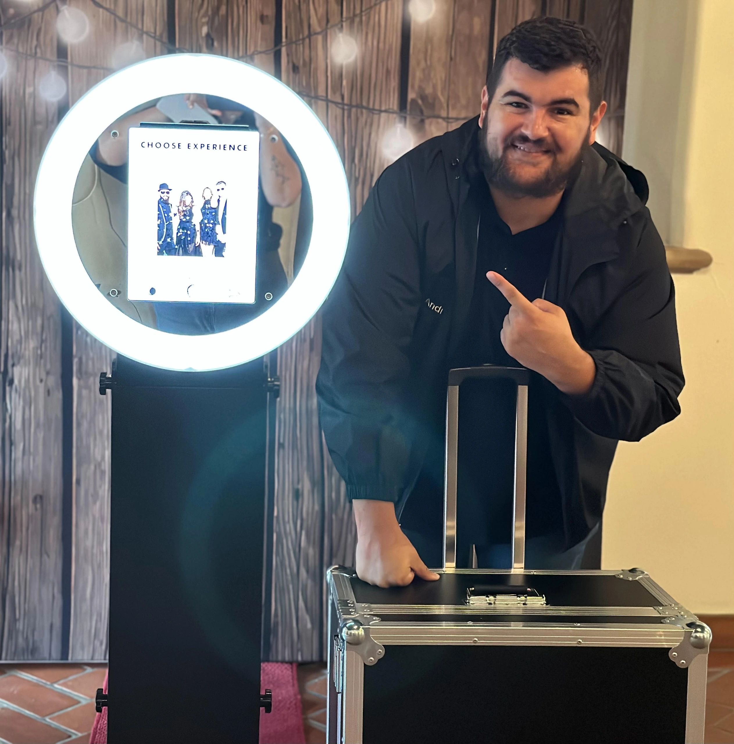 High Quality IPad Photo Booth For Sale Portable Photo Booth Kiosk For